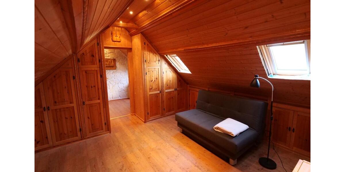 Einfamilienhaus Euskirchen - 3 Zimmer, 93 m&sup2;, 1.200&euro; | Angebot:26163636