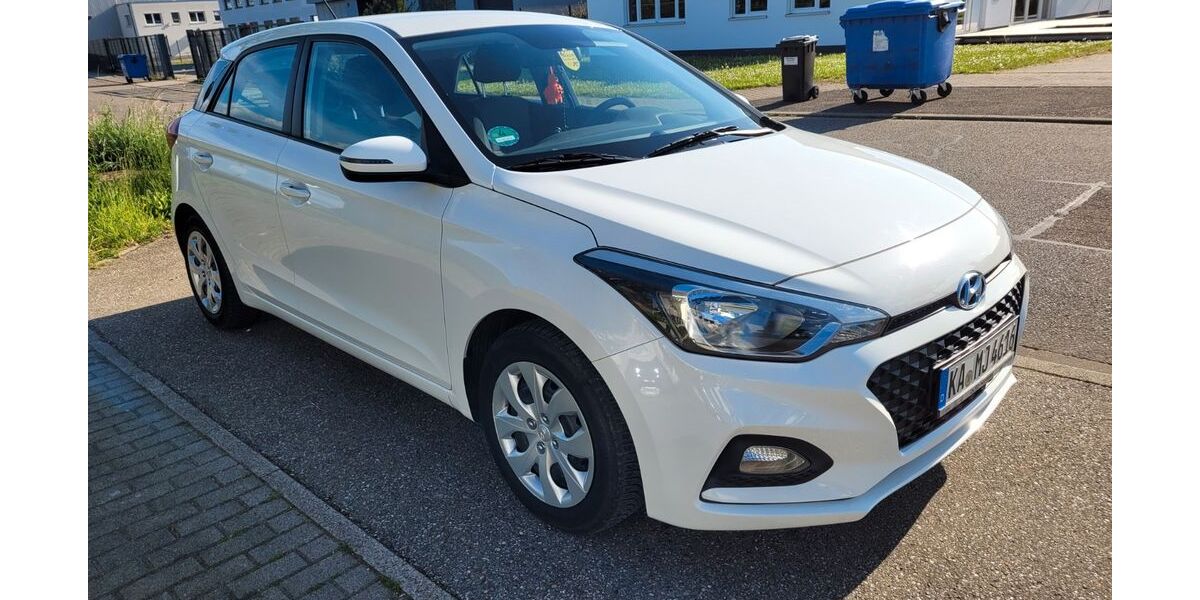Hyundai i20 47.000 km 9.980 &euro; Malsch 76316