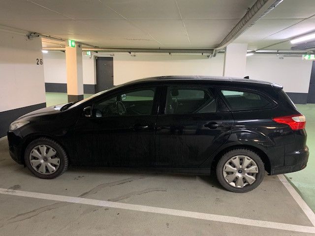 Ford Focus 129.600 km 3.900 &euro; Bietigheim-Bissingen 74321