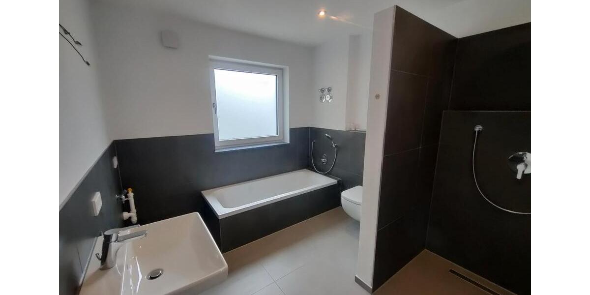 Etagenwohnung Buchloe - 2.5 Zimmer, 79 m&sup2;, 1.105&euro; | Angebot:26385546