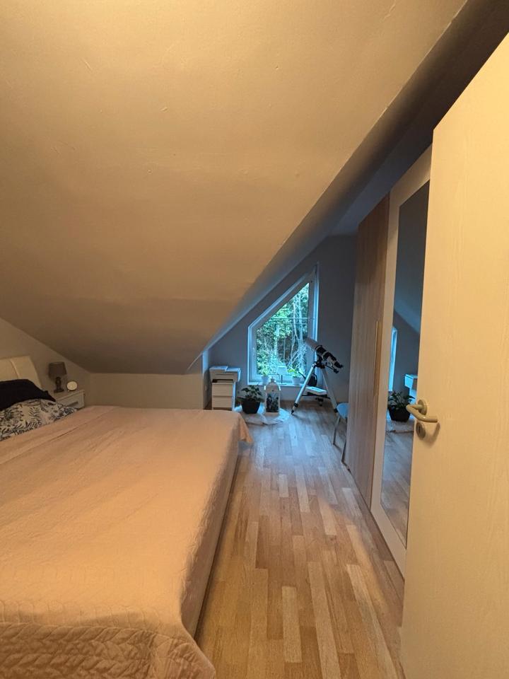 3 ZI - Dachgeschoßwohnung in gefragter Lage