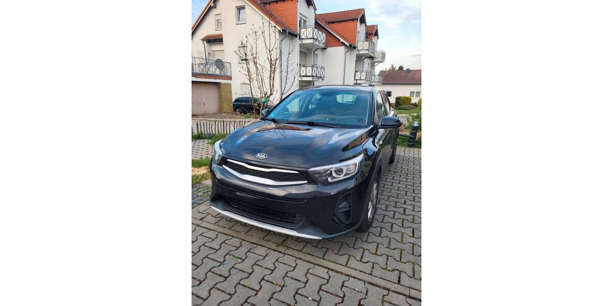Kia Stonic 109.880 km 14.400 &euro; Bad Kreuznach 55545