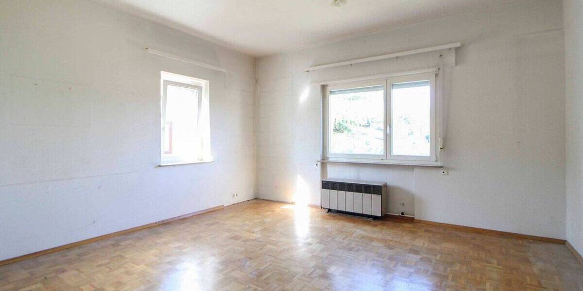 Mehrfamilienhaus, Wohnhaus Stuttgart Botnang - 9 Zimmer, 980.000&euro; | Angebot:26686660