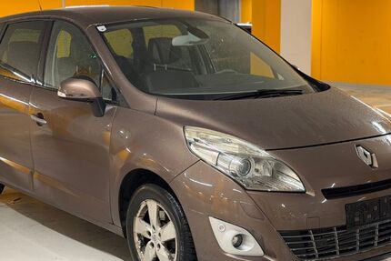 Renault Scenic 266.000 km 1.900 &euro; Lindau 88131