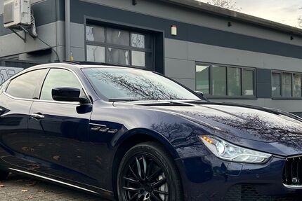 Maserati Ghibli 96.000 km 22.900 € Essen 45356