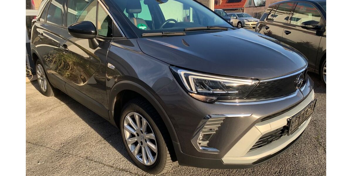 Opel Crossland (X) 42.000 km 15.890 € Düsseldorf 40231