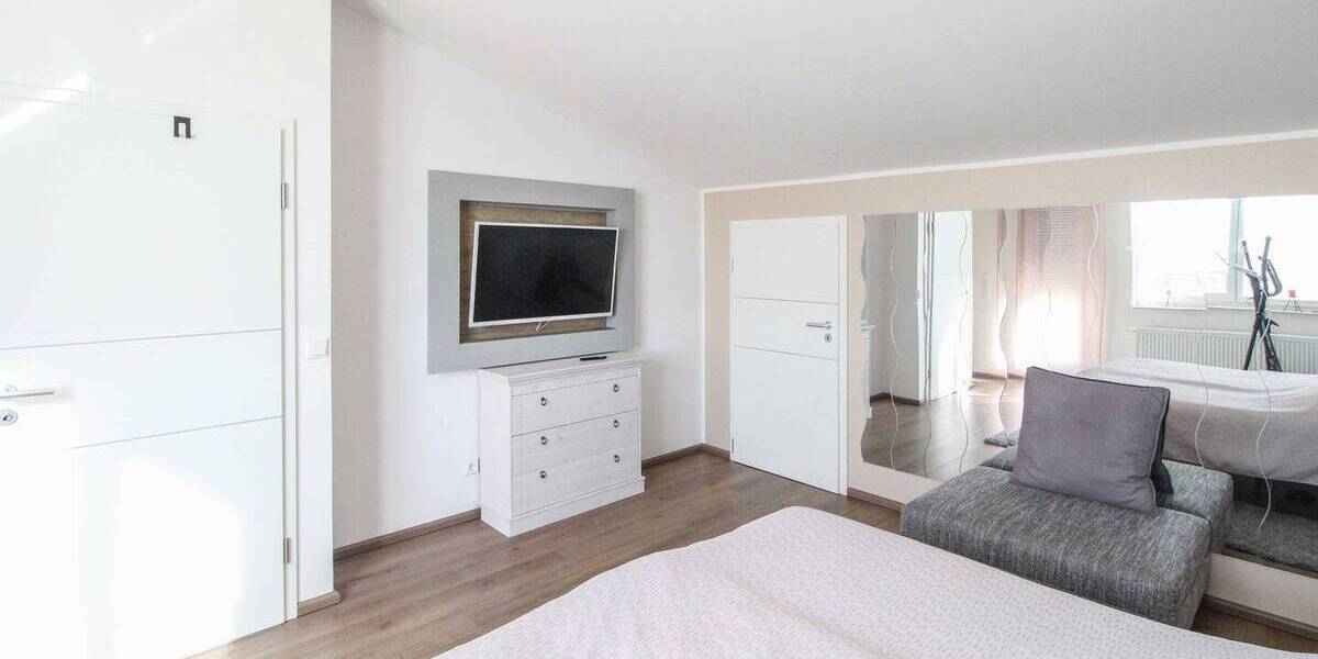 Reihenmittelhaus Mönchengladbach Rönneter - 5 Zimmer, 156 m&sup2;, 529.000&euro; | Angebot:25958668