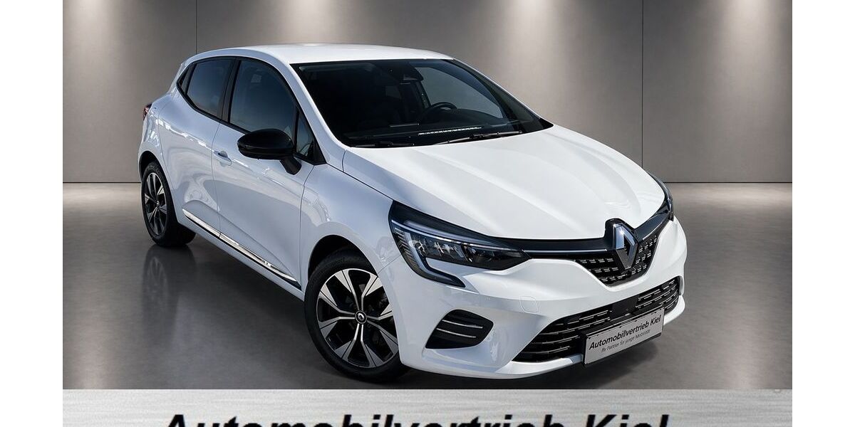 Renault Clio 13.300 km 12.400 &euro; Kiel 24118