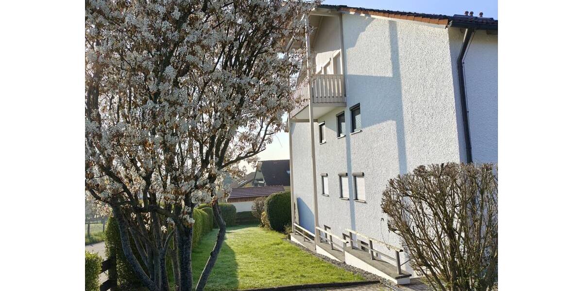 Etagenwohnung Bad Birnbach Asenham - 3 Zimmer, 66 m&sup2;, 190.000&euro; | Angebot:26190012