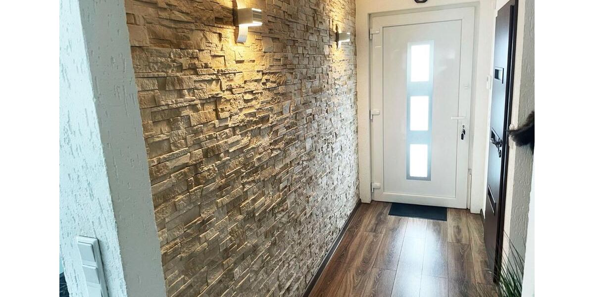 Doppelhaushälfte Essen Stadtbezirk V - 5 Zimmer, 133 m&sup2;, 2.150&euro; | Angebot:25422427