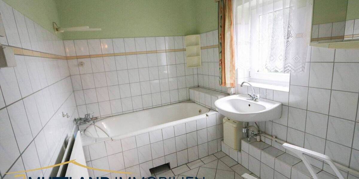 Doppelhaushälfte Bergen auf Rügen Bergen - 6 Zimmer, 150 m&sup2;, 250.000&euro; | Angebot:26187866