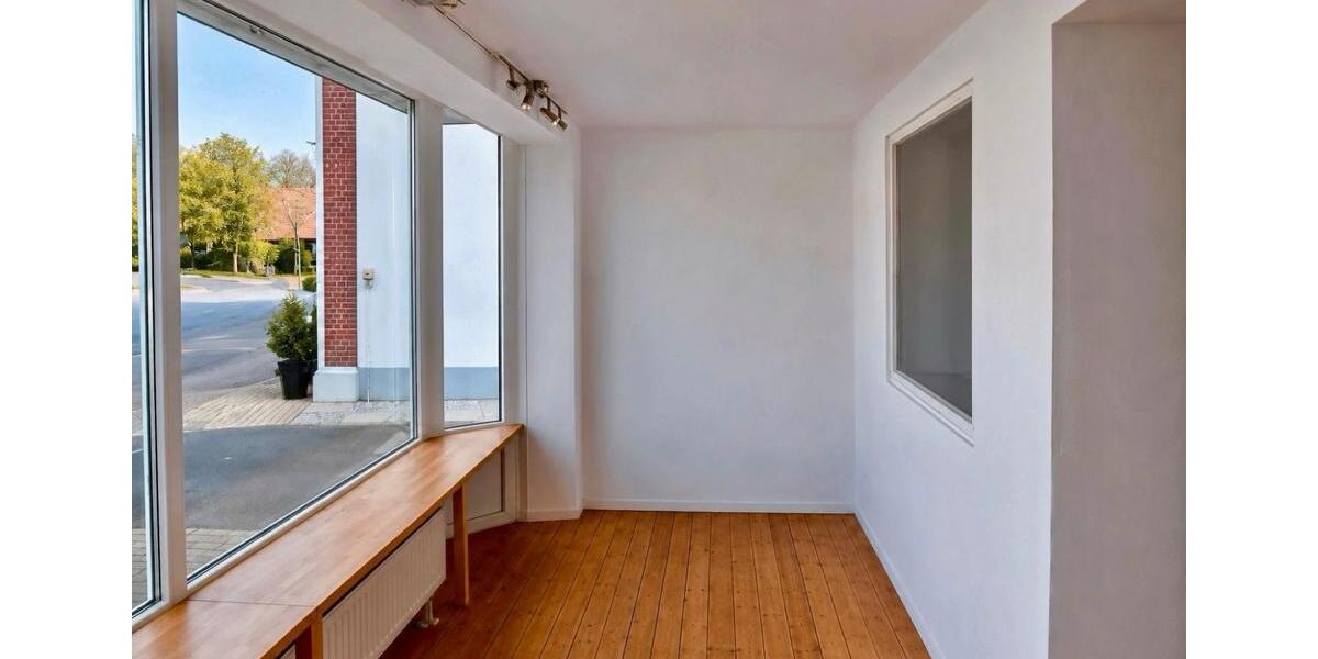 Mehrfamilienhaus, Wohnhaus Butjadingen - 11 Zimmer, 386 m&sup2;, 450.000&euro; | Angebot:27297096