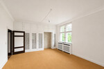 Denkmalgeschützte Fabrikantenvilla an der Weser – Parkgrundstück mit drei zusätzlichen Bauplätzen - Mehrfamilienhaus, Wohnhaus Vlotho | Angebot:26857223