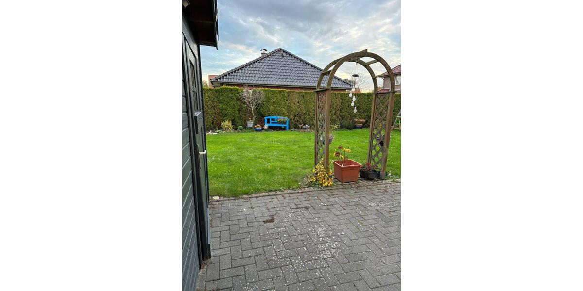 Doppelhaushälfte Varel - 4 Zimmer, 113 m&sup2;, 240.000&euro; | Angebot:25883175