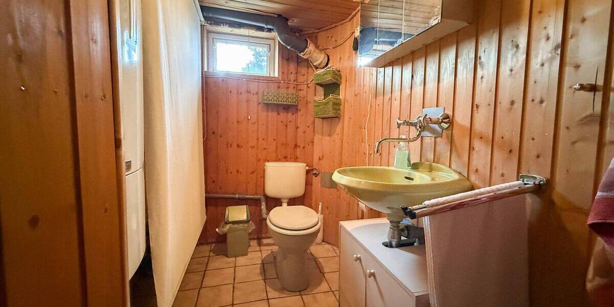 Mehrfamilienhaus, Wohnhaus Hennef (Sieg) Hennef - 6 Zimmer, 170 m&sup2;, 375.000&euro; | Angebot:26657322