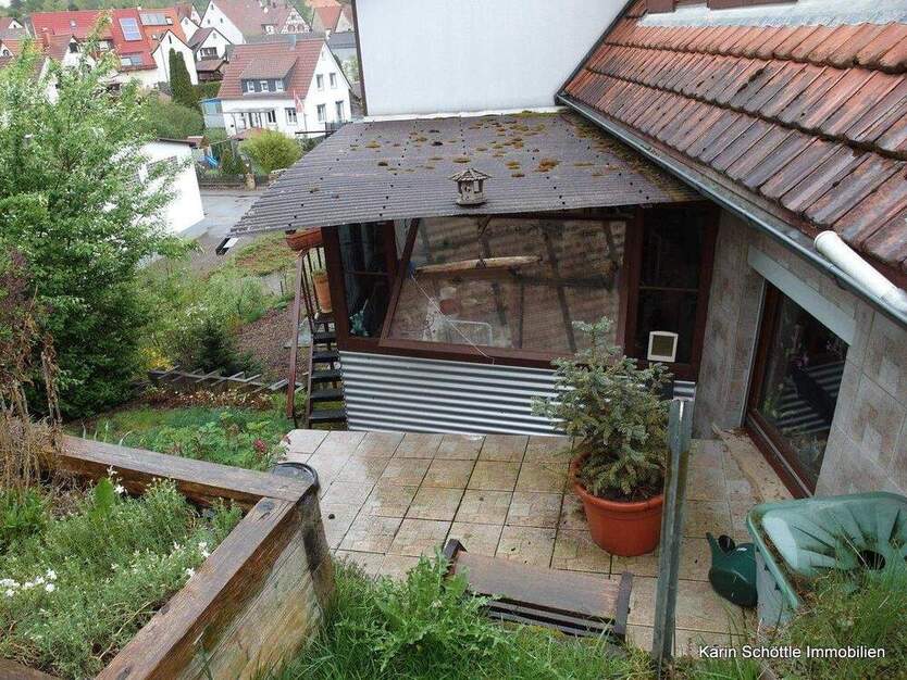 .::älteres Haus mit schönem Garten in guter Lage::. 4 zimmer