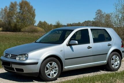 VW Golf 270.000 km 2.400 &euro; Neu-Ulm 89233