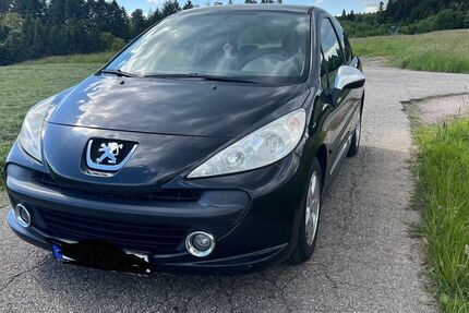 Peugeot 207 142.000 km 2.100 € Bad Säckingen 79713