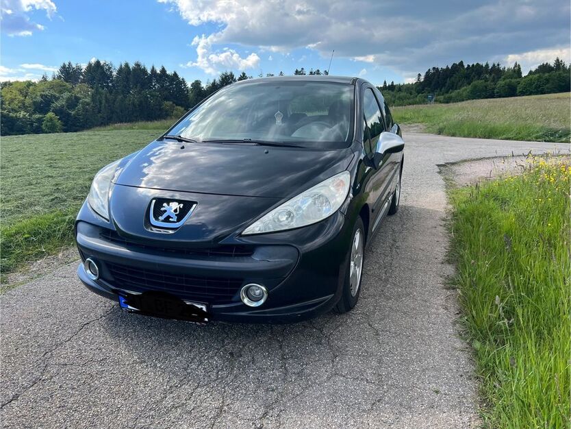Peugeot 207 142.000 km 2.100 € Bad Säckingen 79713
