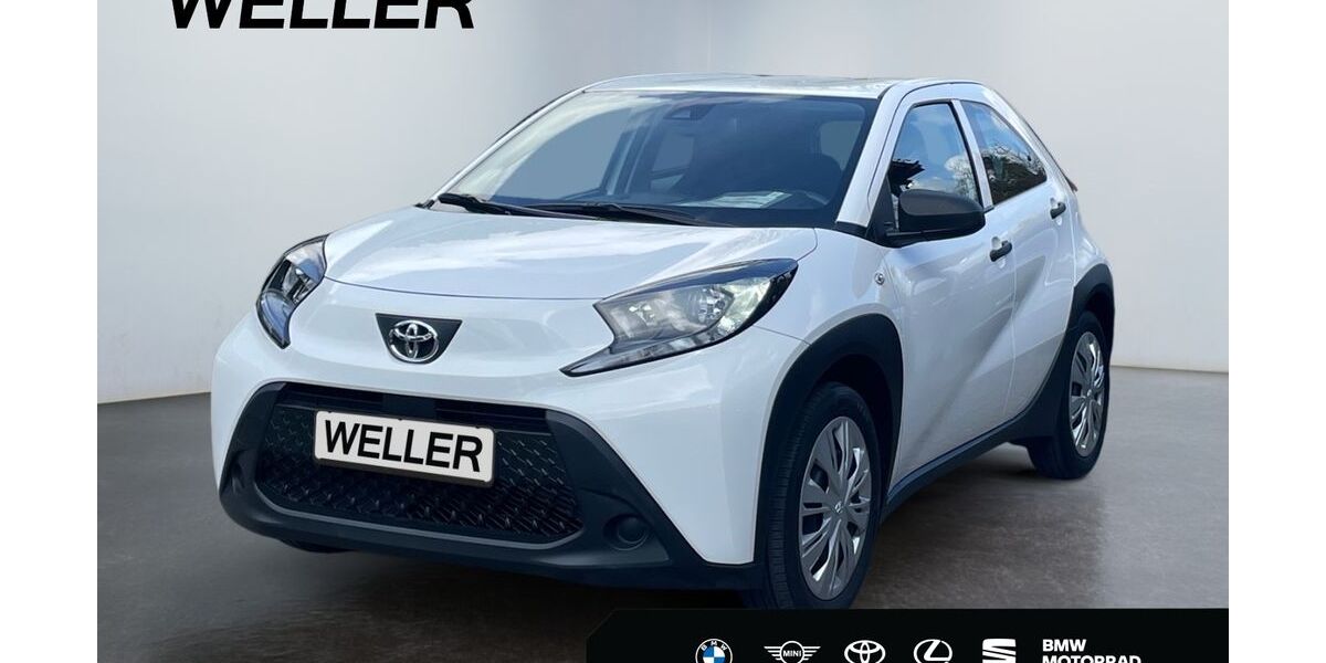 Toyota Aygo (X) 30.816 km 12.349 &euro; Herford 32049