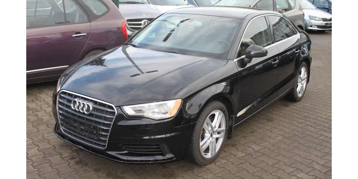 Audi A3 123.500 km 12.500 &euro; Berlin 12057