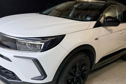 Opel Grandland (X) 122.000 km 14.994 &euro; Heidelberg 69123