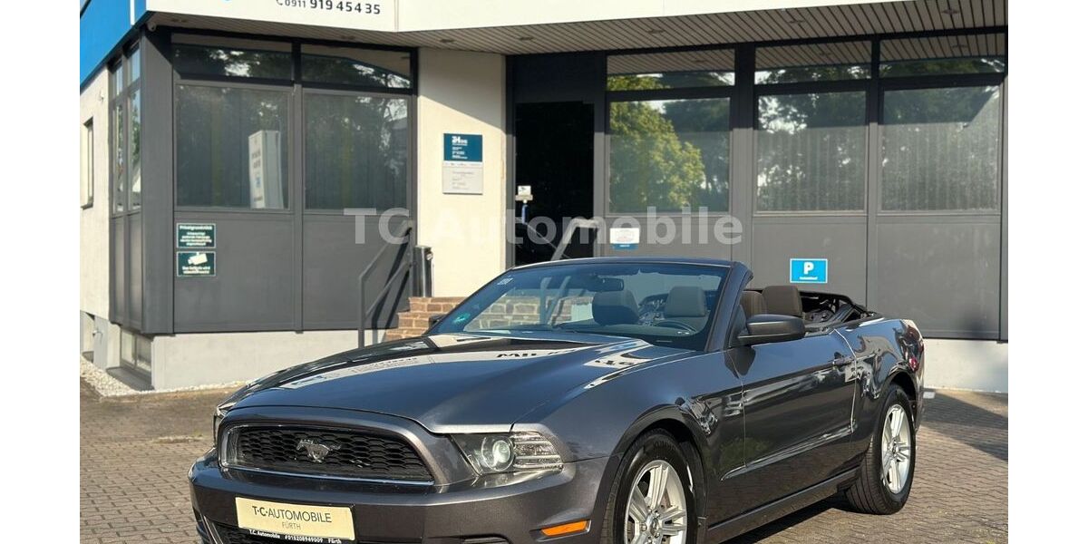 Ford Mustang 159.654 km 12.500 &euro; Fürth 90765