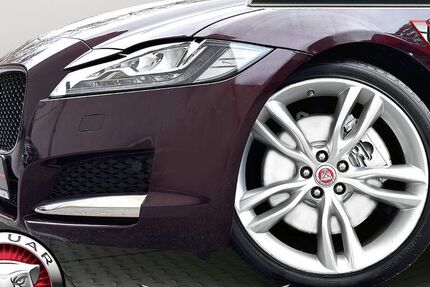 Jaguar XF 76.721 km 9.990 &euro; Düsseldorf 40625