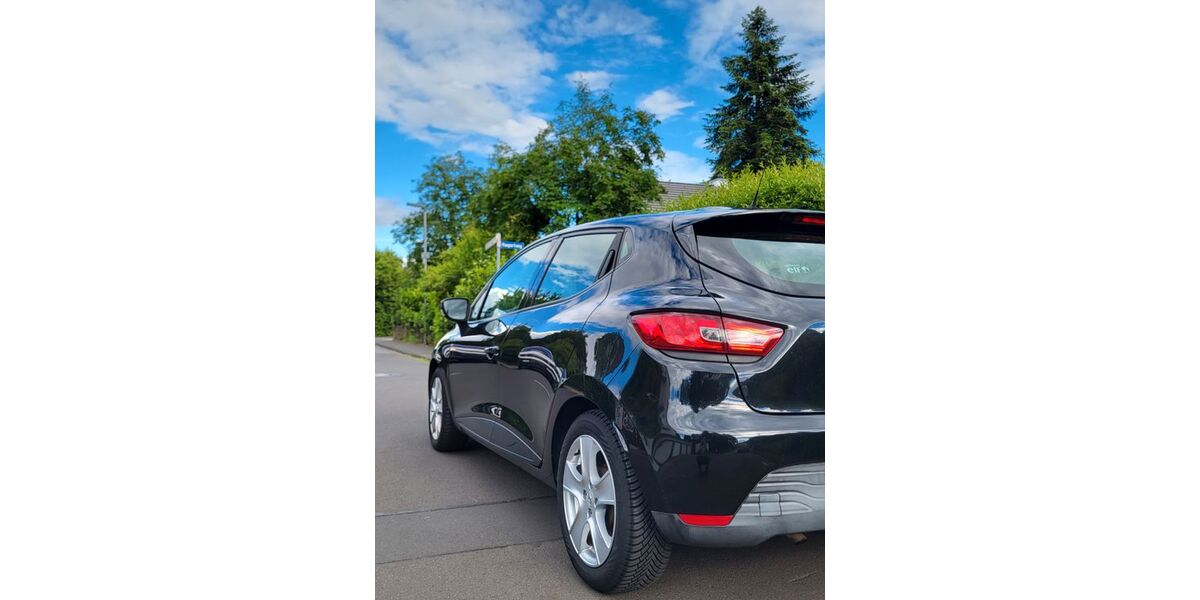 Renault Clio 63.050 km 6.000 &euro; Kassel 34130
