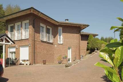 Wohnung zum Kaufen in Much 536.000 € 231 m²