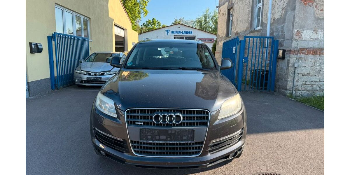 Audi Q7 391.742 km 5.490 &euro; Merseburg 06217
