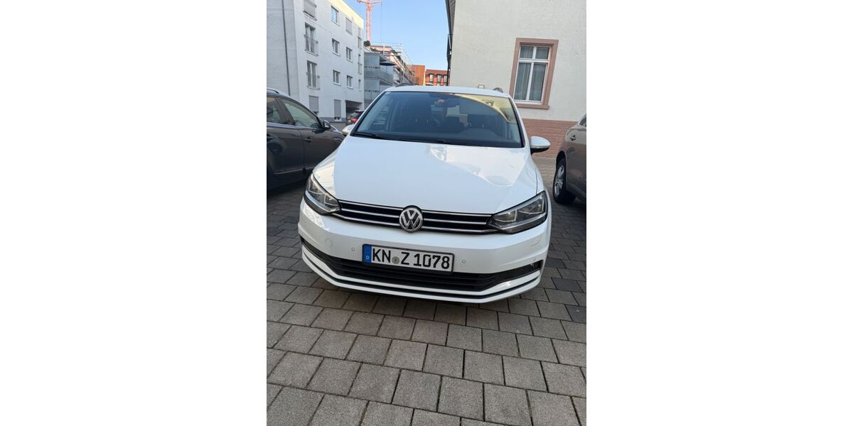 VW Touran 218.000 km 13.900 &euro; Lahr 77933