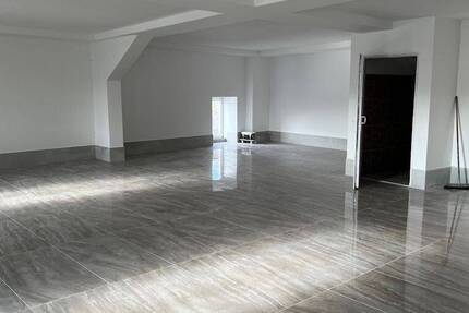 Gewerbeobjekt Waldshut-Tiengen Waldshut - 2.200&euro; | Angebot:24031435