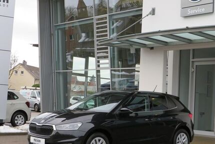 Skoda Fabia 14.268 km 17.440 &euro; Petershagen 32469