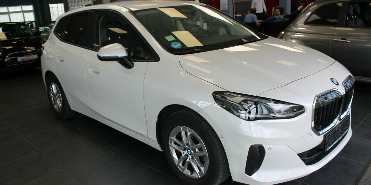 BMW 218 218d Active Tourer Aut. 32.270 km 25.980 &euro; Euskirchen 53881