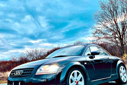 Audi TT 240.000 km 12.199 &euro; Gröditz 01609