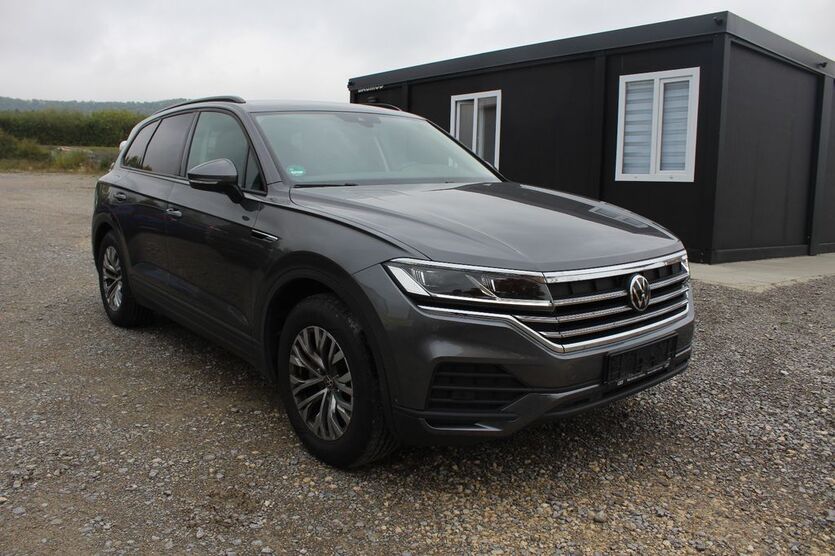 VW Touareg 170.500 km 34.900 € Nehren 72147