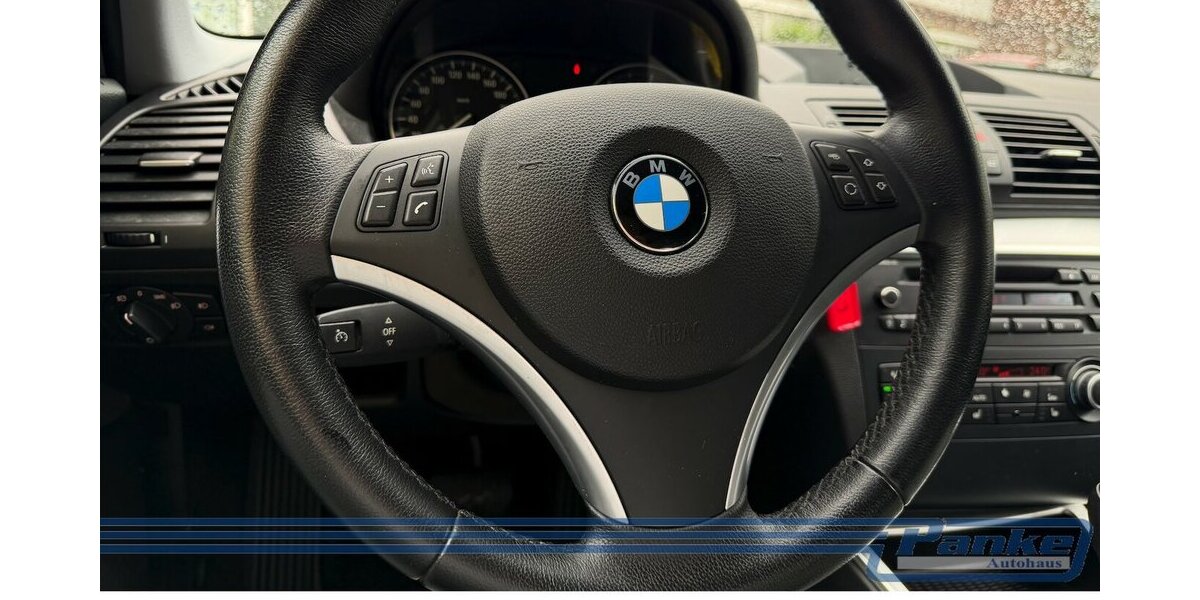 BMW 123d Aut.*Xenon*PDC*AUX*SHZ*Schiebedach*SRA* 200.000 km 5.990 &euro; Berlin 13187
