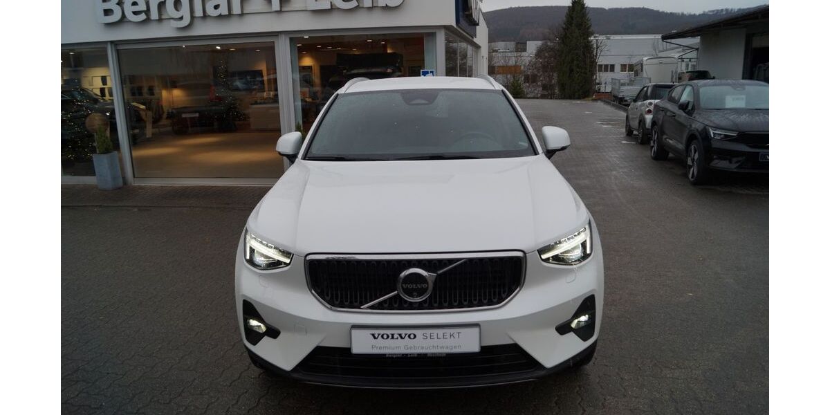 Volvo XC40 26.611 km 33.990 &euro; Meschede 59872