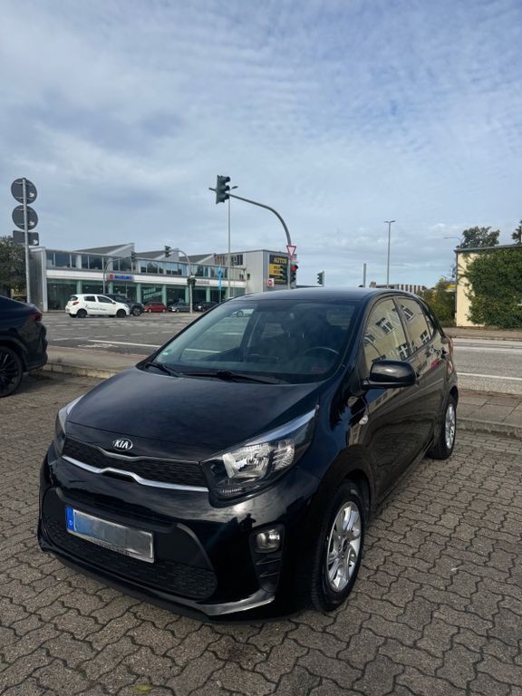Kia Picanto 81.537 km 8.200 € Bremerhaven 27576
