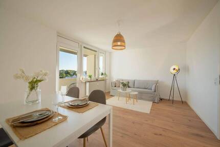 Provisionsfrei: Erstbezug | Sanierte 3-Zimmer-Whg in Ludwigsburg-Hoheneck mit Balkon 3 zimmer