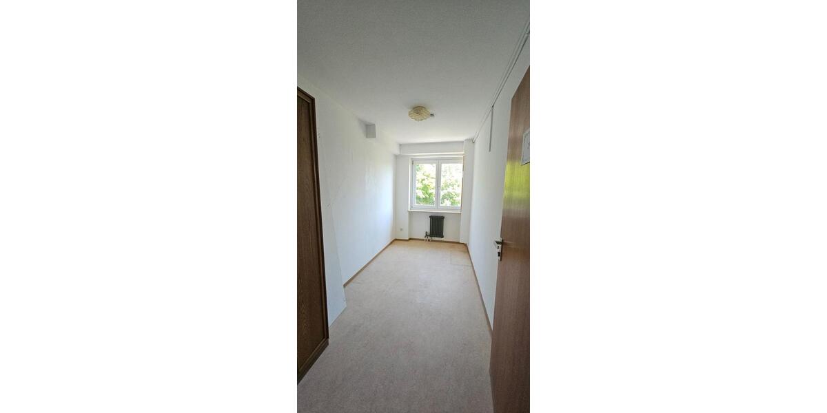 Etagenwohnung Immenreuth - 1 Zimmer, 78 m&sup2;, 450&euro; | Angebot:25852676