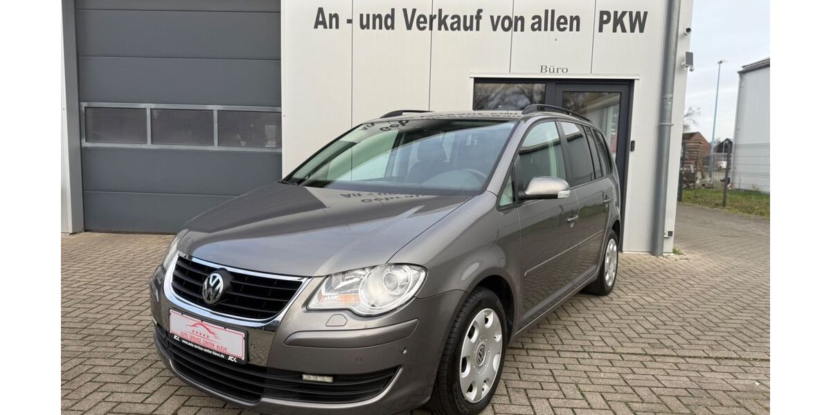 VW Touran 166.463 km 7.500 &euro; Bedburg-Hau 47551
