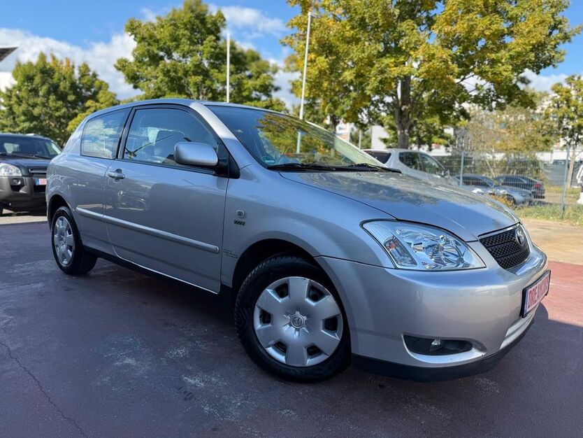 Toyota Corolla 125.000 km 2.890 € berlin 12681