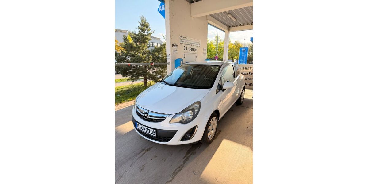 Opel Corsa 195.000 km 3.999 &euro; München 81673