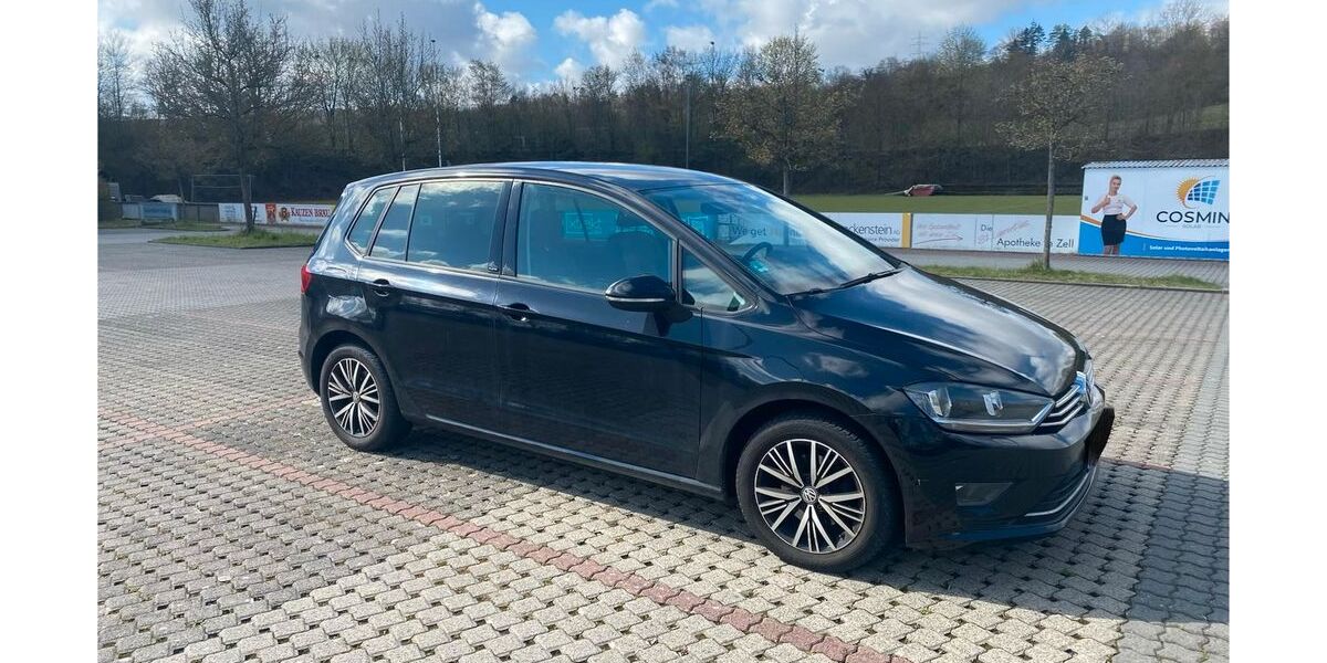VW Golf Sportsvan 141.000 km 11.799 &euro; Zell am Main 97299