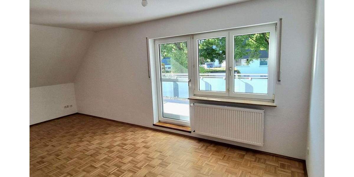 Etagenwohnung Bochum Höntrop - 3 Zimmer, 118 m&sup2;, 1.180&euro; | Angebot:24648767