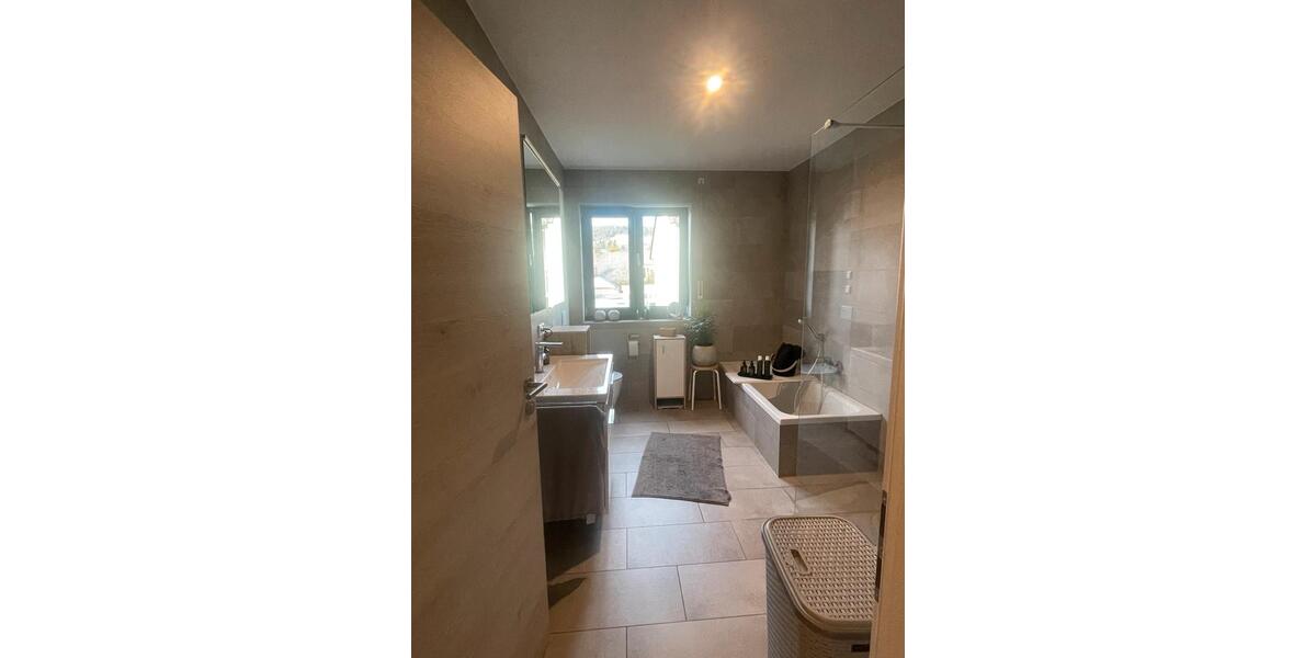Etagenwohnung Beilngries - 3 Zimmer, 87 m&sup2;, 1.100&euro; | Angebot:26387081