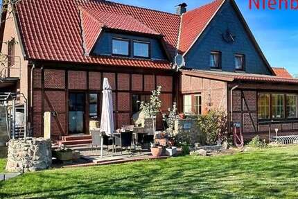 Haus Rehburg-Loccum Loccum - 9 Zimmer, 237 m&sup2;, 385.000&euro; | Angebot:26837123