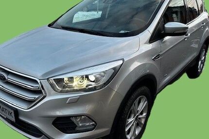 Ford Kuga 64.933 km 17.500 &euro; Schorfheide 16244